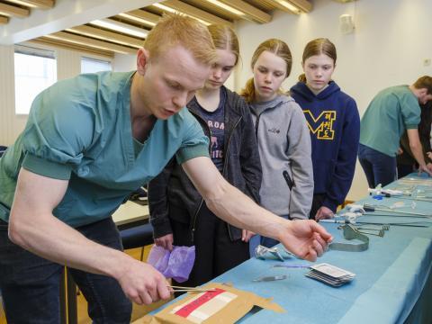Háskóli unga fólksins 2023
